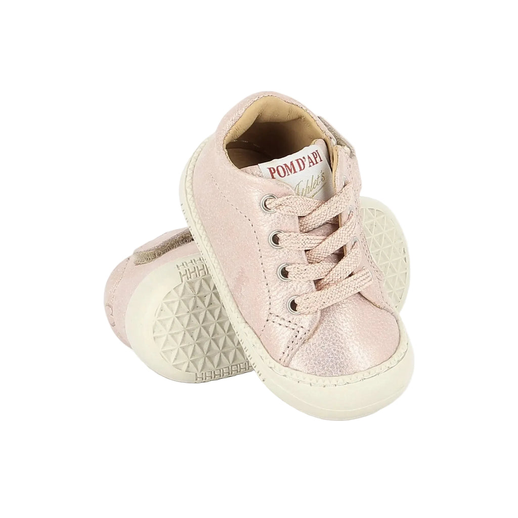 Premiers pas Yaka Walk Pink Pom d’Api Pom d’Api